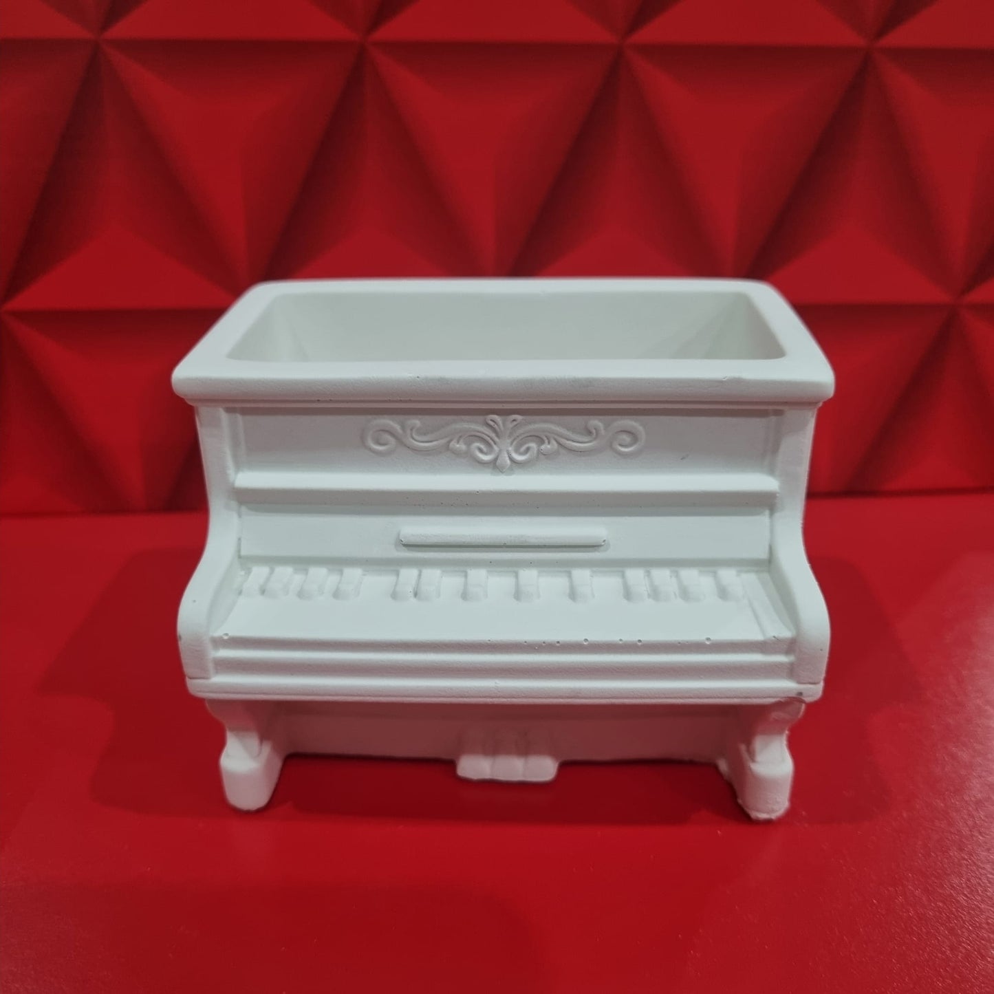 Statuina pianoforte dipinta a mano