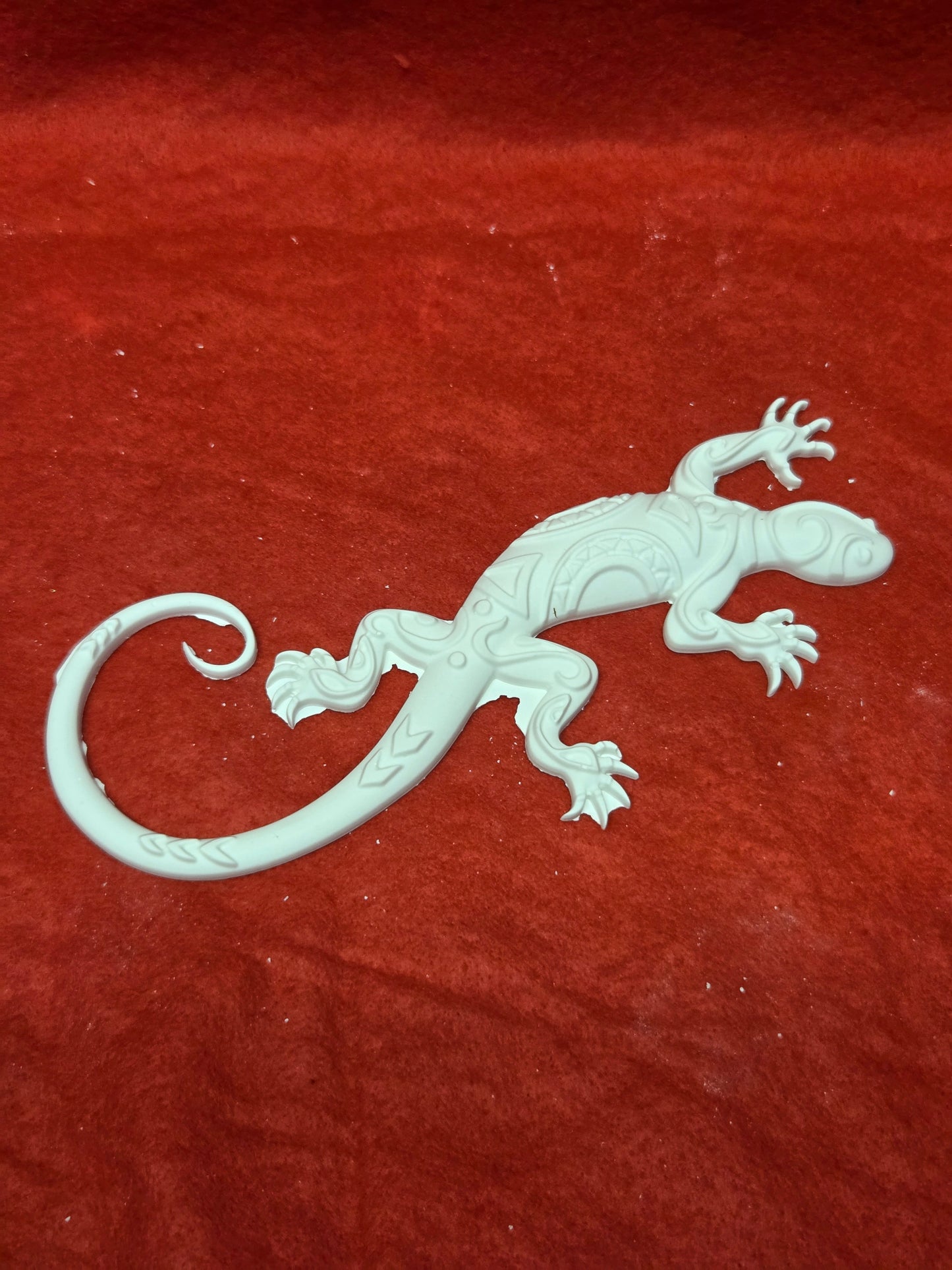 Lucertola grande piatta