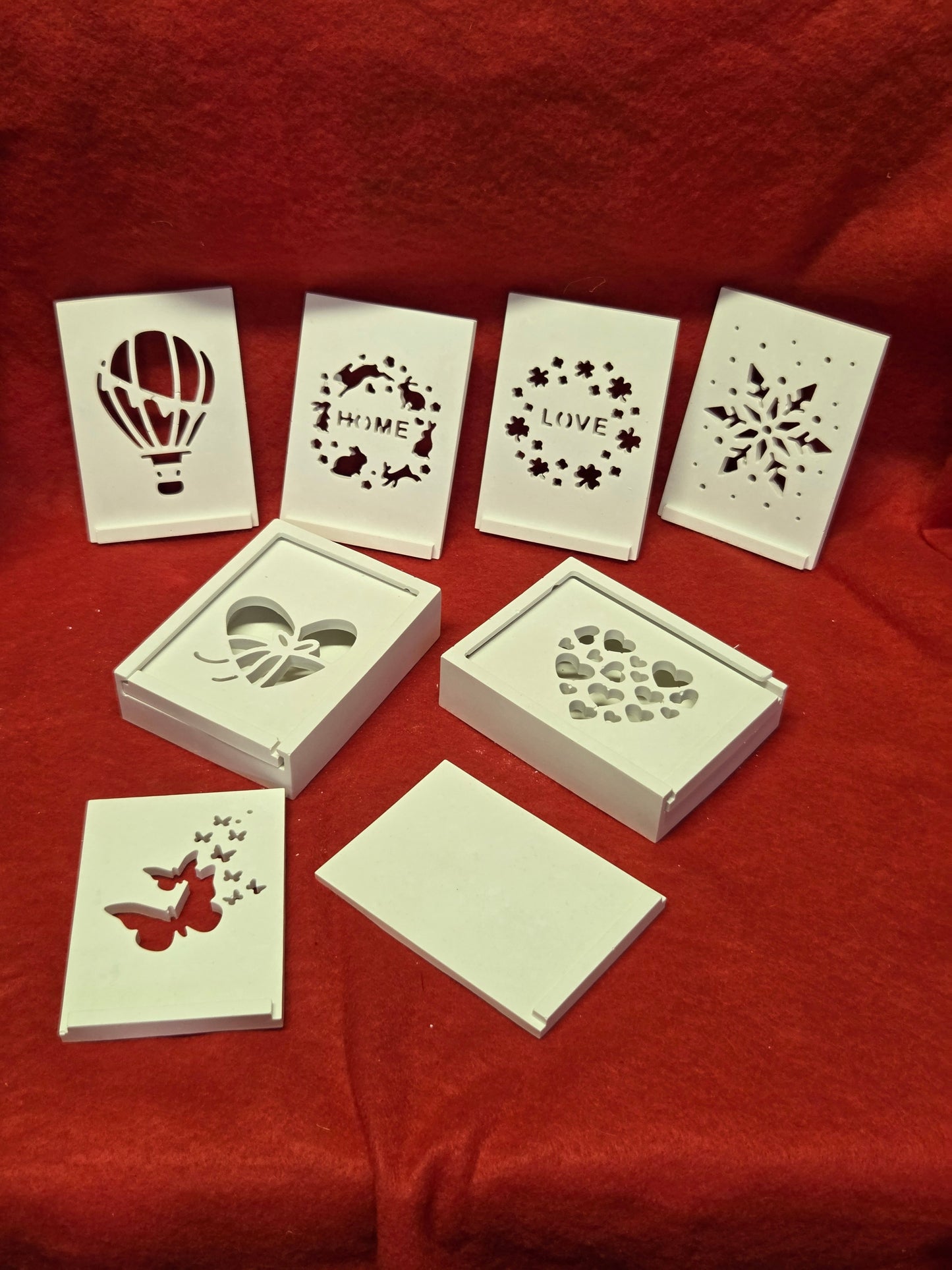 Scatolina portaconfetti in resina dipinta a mano