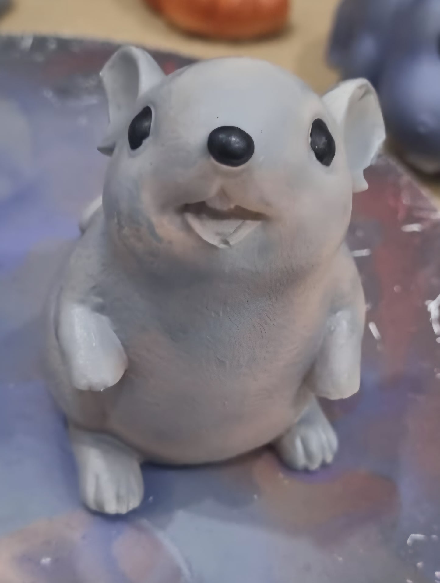 Statuina topolino dipinta a mano